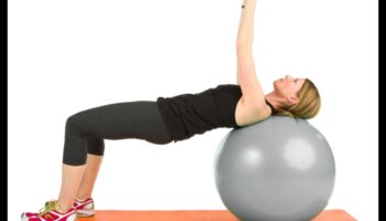 التنوع أمر حيوي: قم بإضفاء الحيوية على روتينك من خلال التدريبات المتنوعة