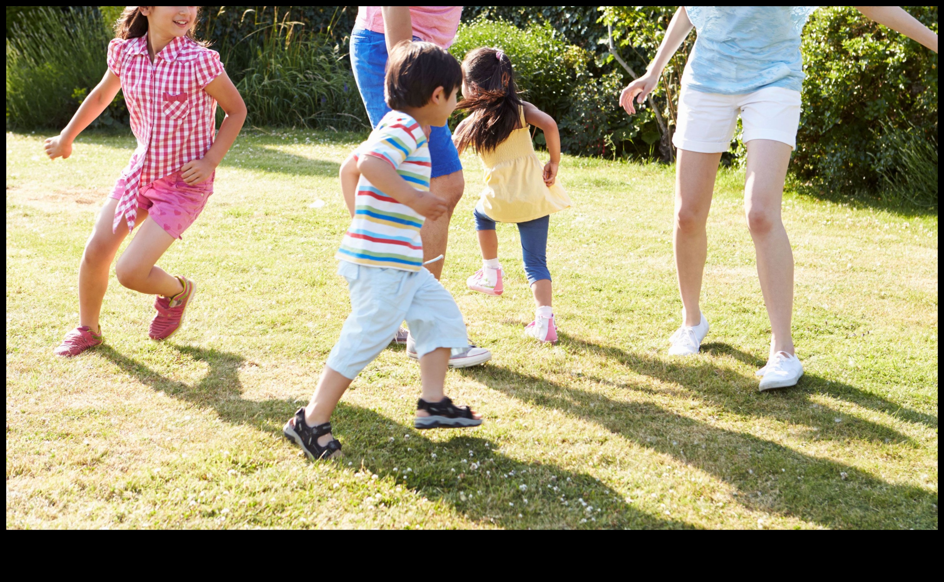 الحدائق المرحة: التدريبات في الهواء الطلق للعائلات والأصدقاء